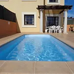 Βίλα Casa Miel *